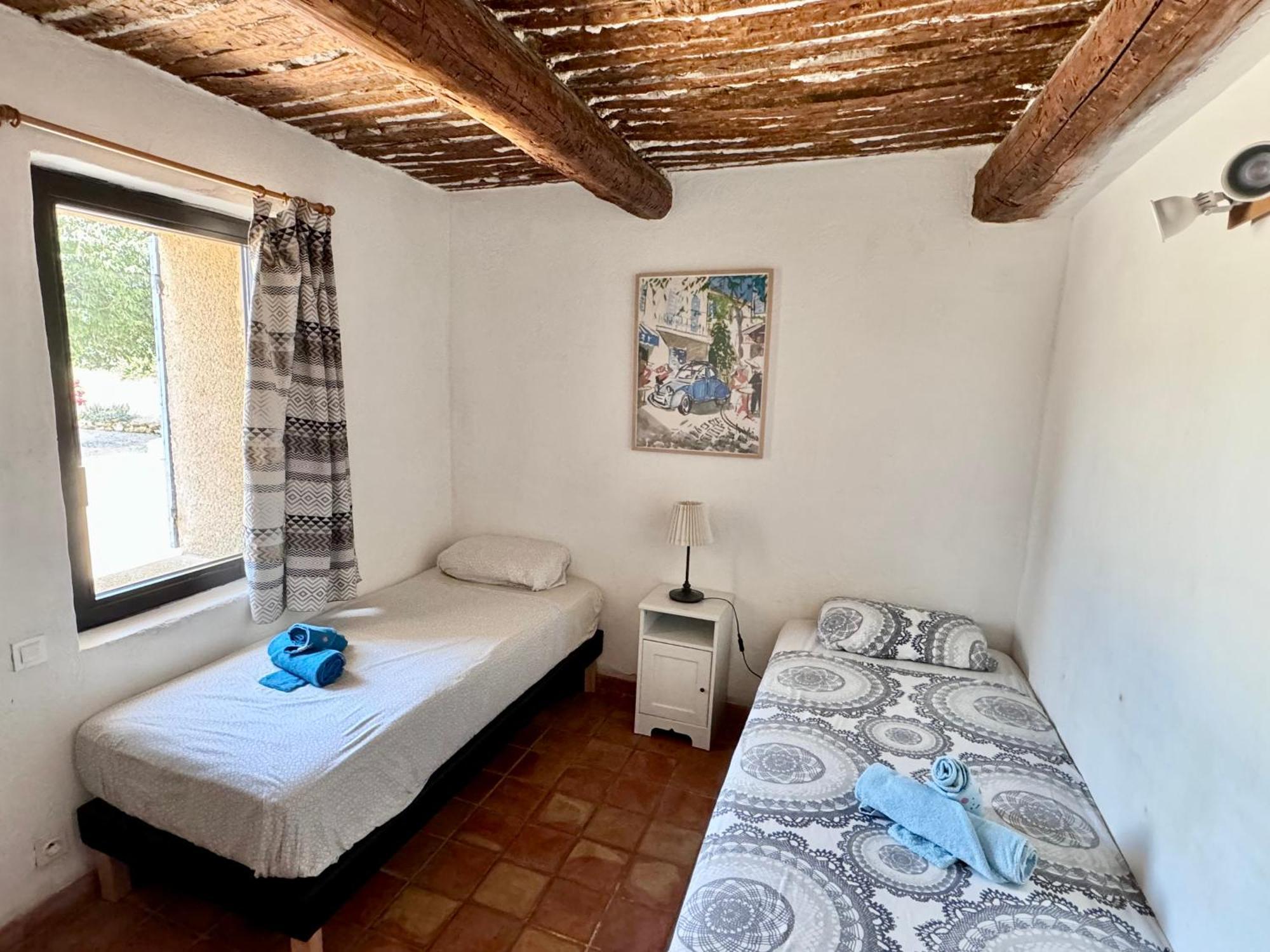 Apartamento Bastide Du Buou Puyvert Exterior foto