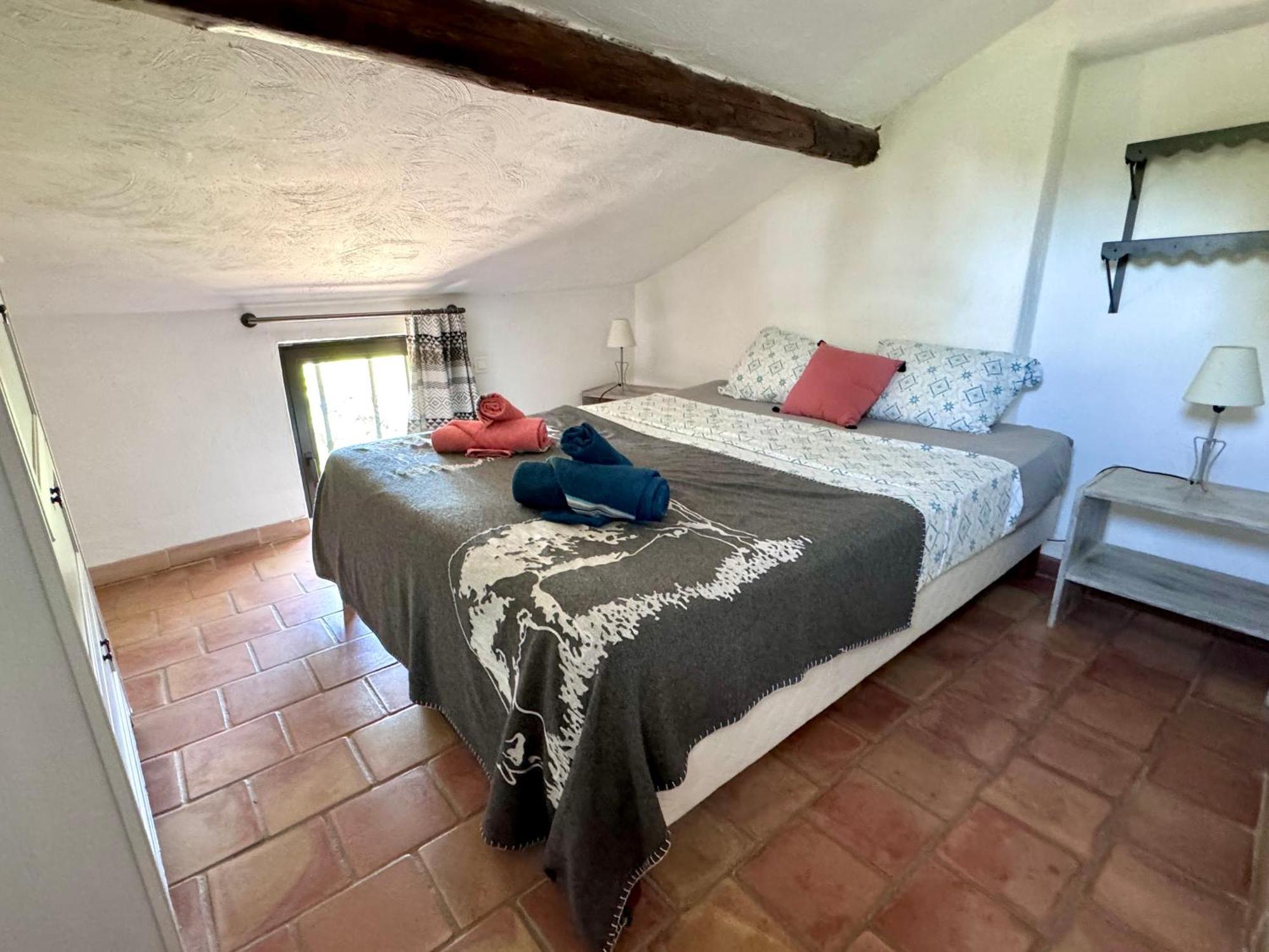Apartamento Bastide Du Buou Puyvert Habitación foto
